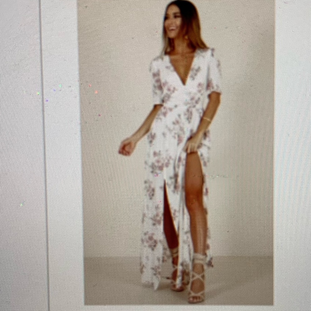 Show Po.  Long Floral Dress